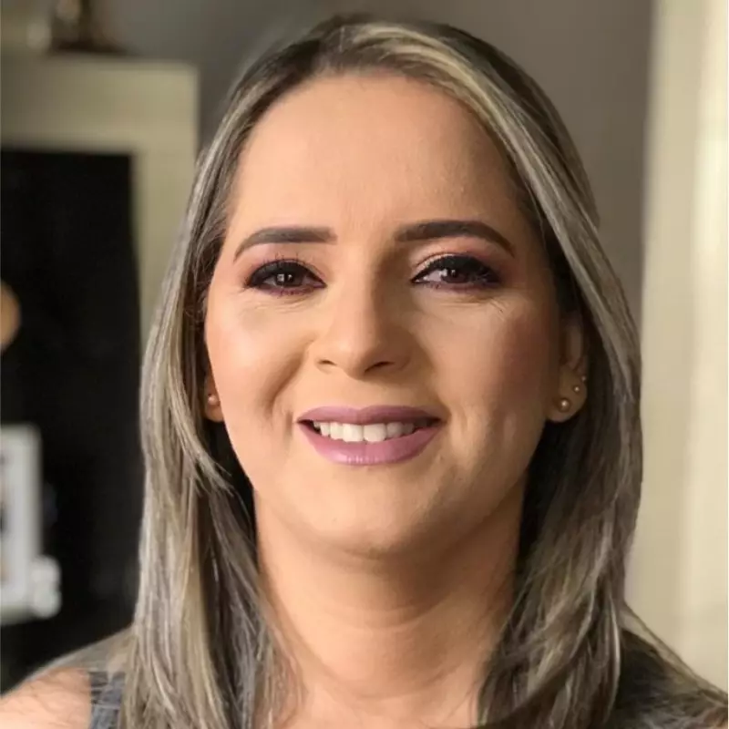 Luciana Maria de Almeida Pereira